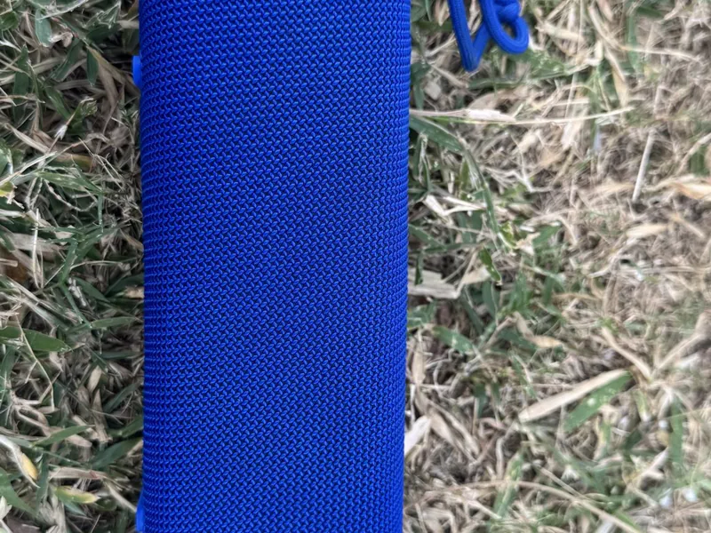 Bluetooth speaker Lumeo Roll