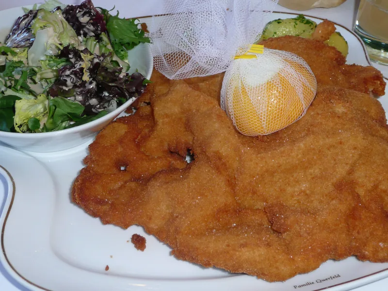Schweineschnitzel −15 % (Angebot der Woche)